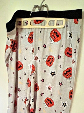 Peanuts Snoopy Halloween Pumpkin Pajama Pants Pumpkin Pajama Pants Gray & Red